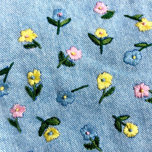 Vintage light wash denim shorts. Hand embroidery done my yours truly 😊 - Picture 2 of 4